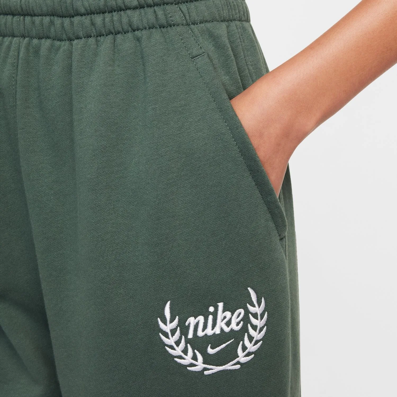 Club Fleece Loose Graphic Pant - Youth Clothing_Nike
