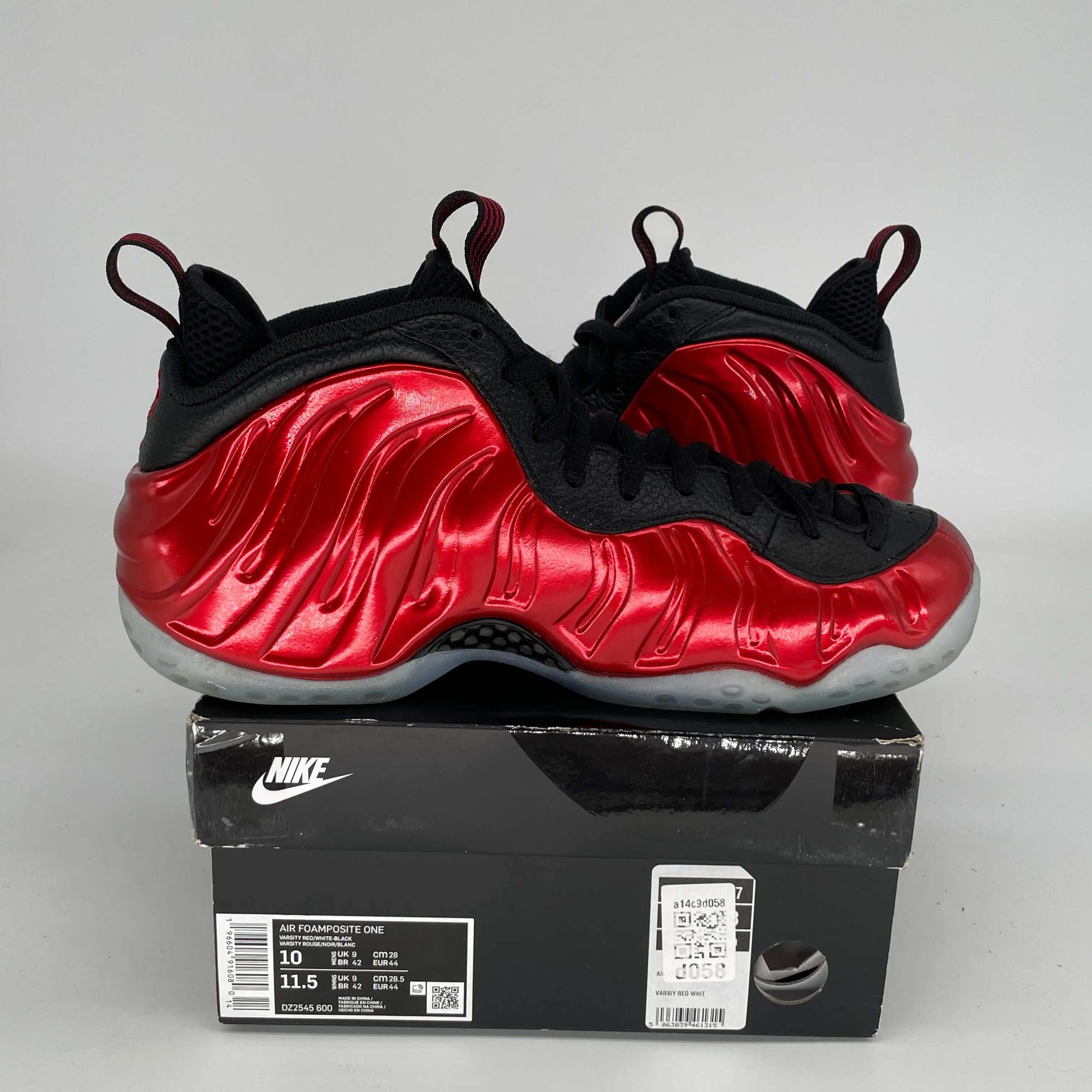 NIKE AIR FOAMPOSITE ONE METALLIC RED SIZE 10 DZ2545-600