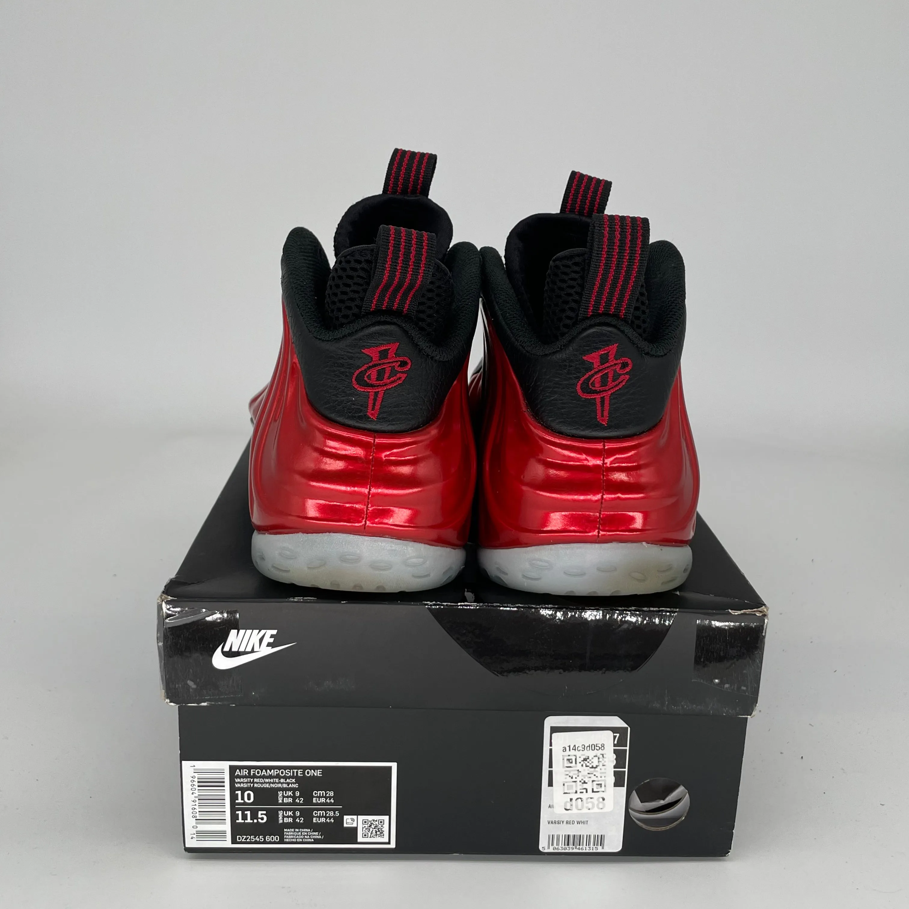 NIKE AIR FOAMPOSITE ONE METALLIC RED SIZE 10 DZ2545-600