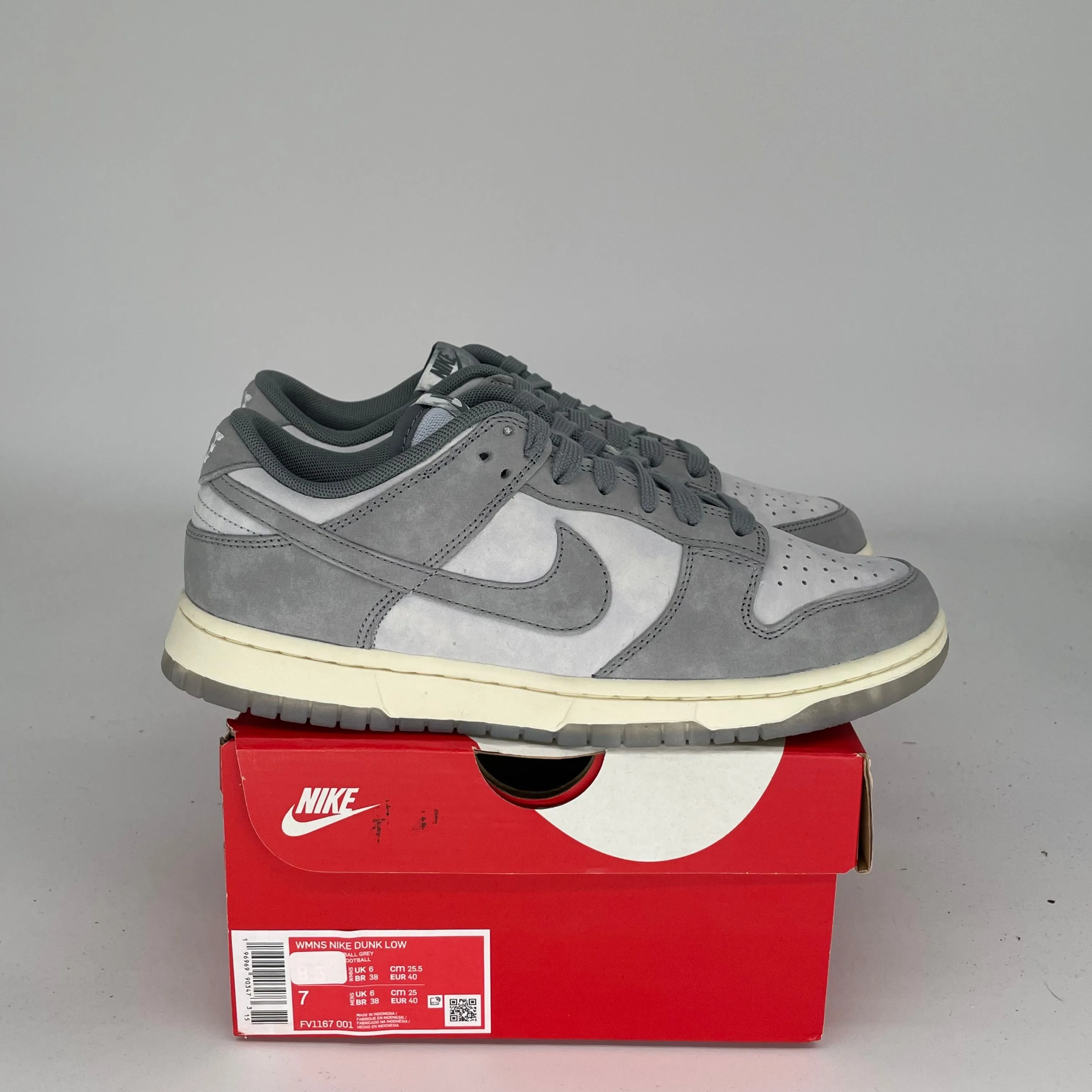 NIKE DUNK LOW COOL GREY FOOTBALL GREY W SIZE 7/8.5W FV1167-001