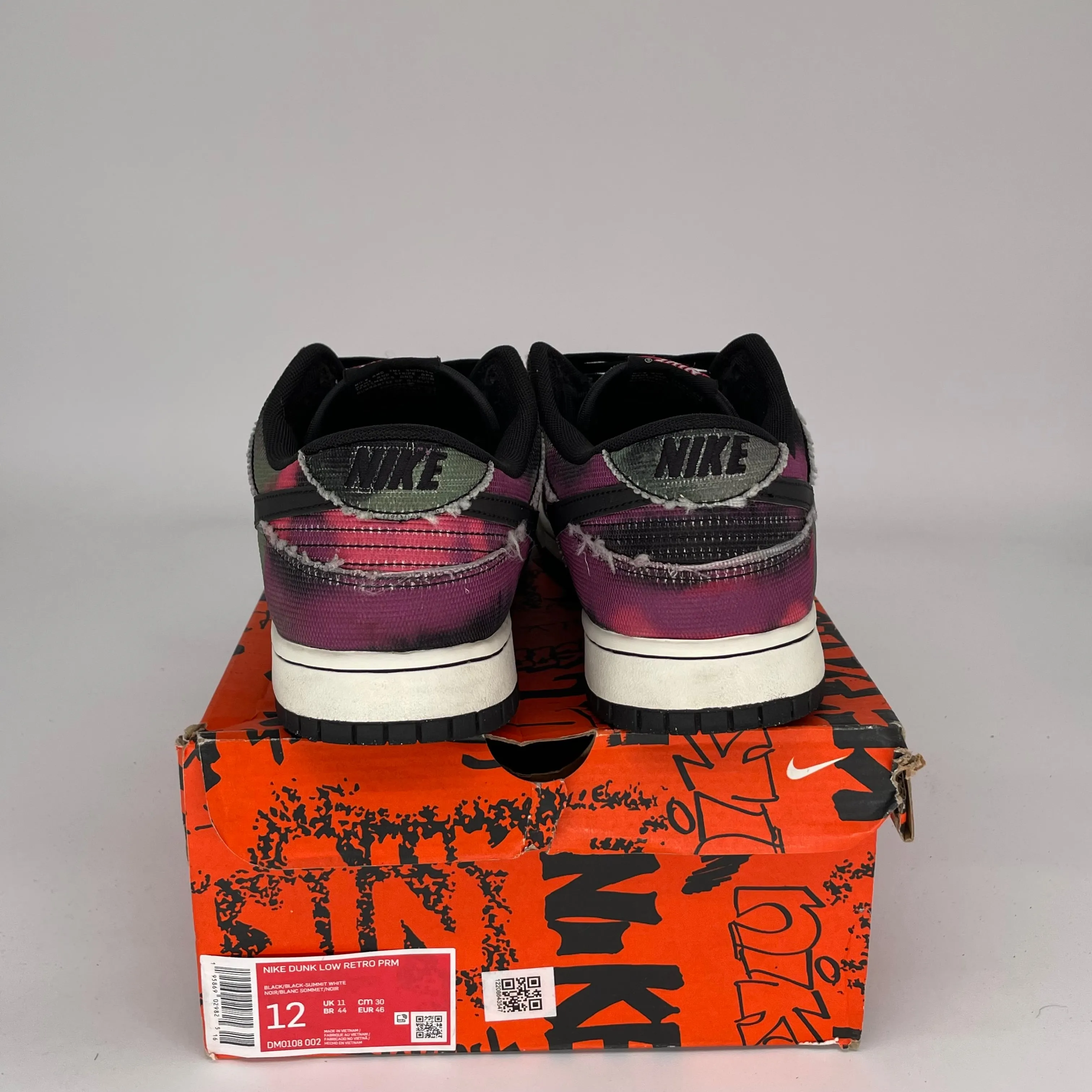 NIKE DUNK LOW GRAFFITI PINK SIZE 12 DM0108-002