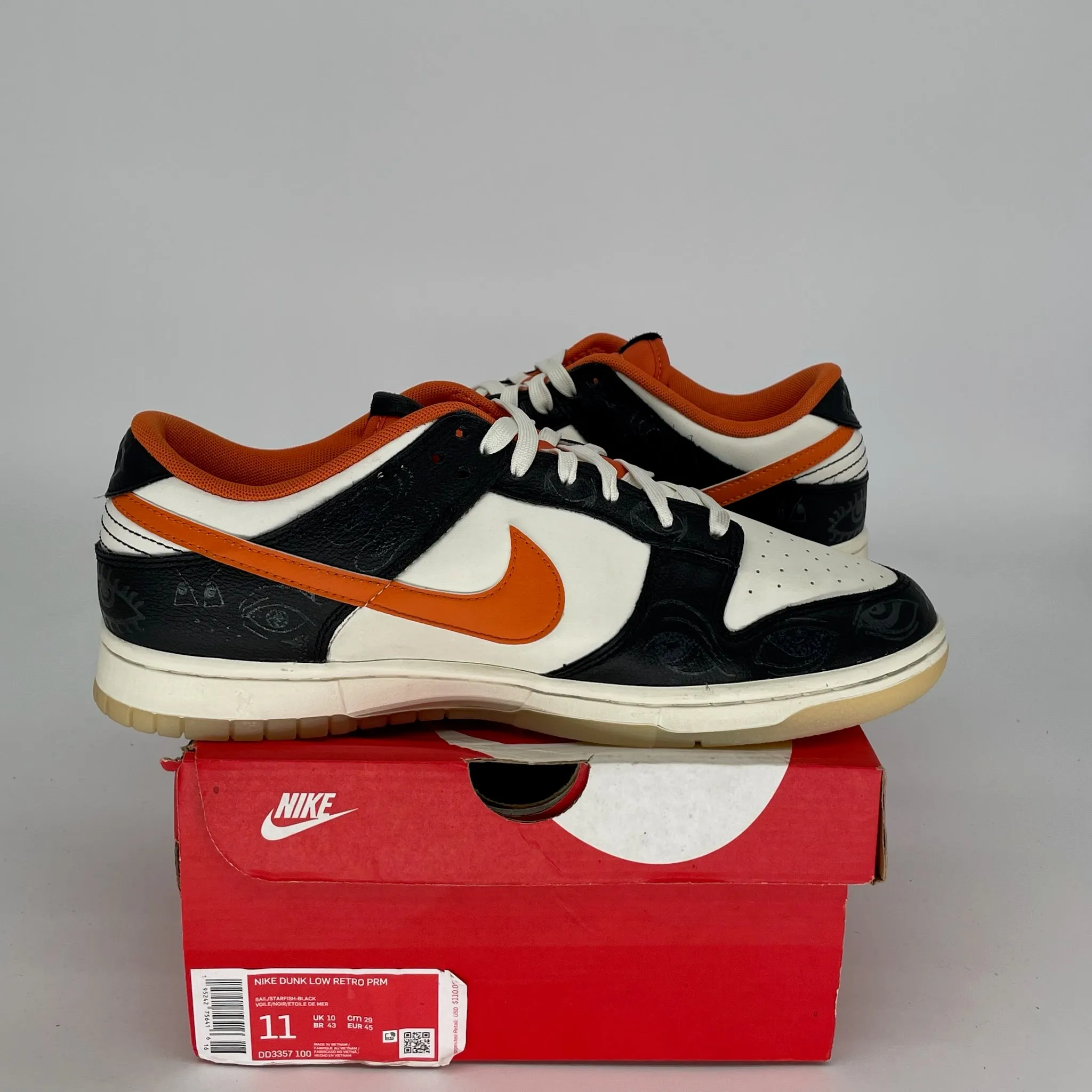 NIKE DUNK LOW HALLOWEEN SIZE 11 DD3357-100