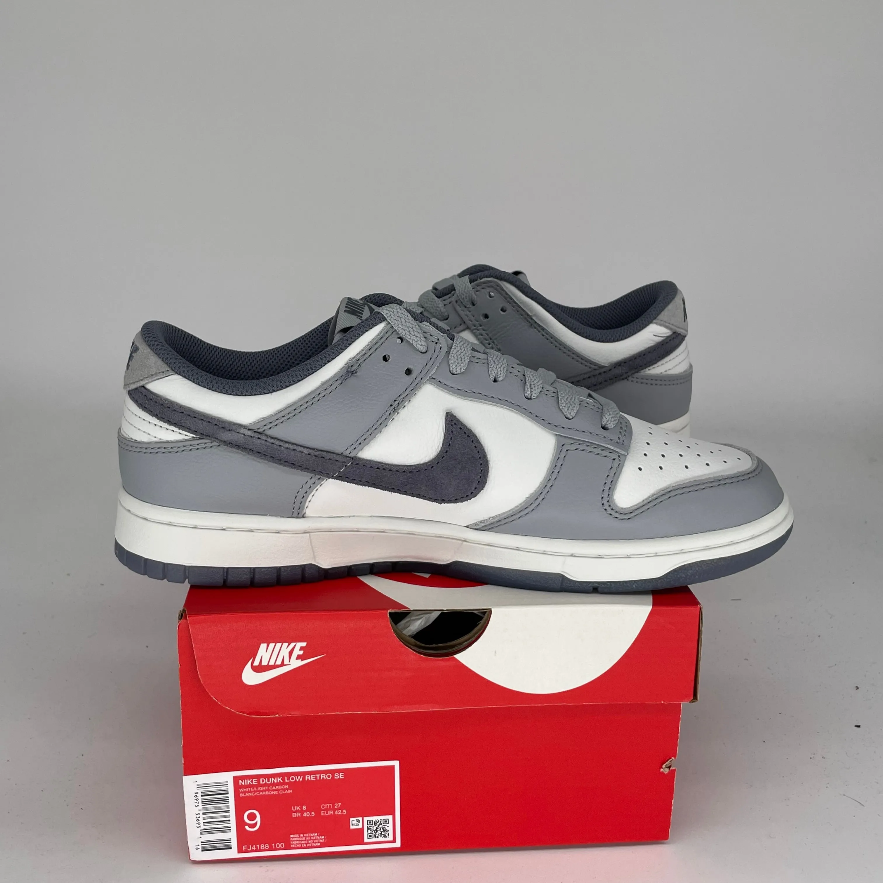 NIKE DUNK LOW LIGHT CARBON SIZE 9 FJ4188-100