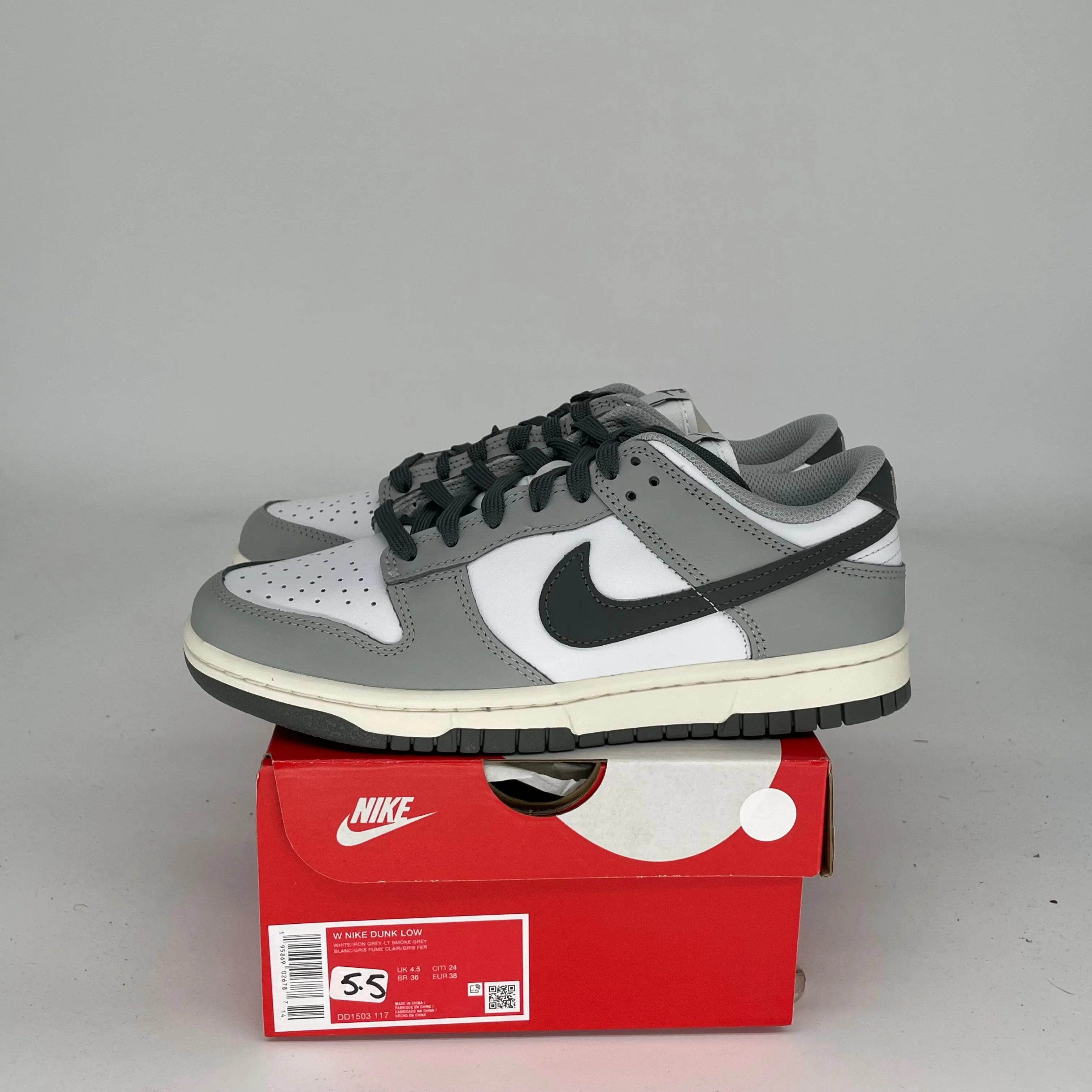 NIKE DUNK LOW LIGHT SMOKE GREY W SIZE 5.5/7W DD1503-117