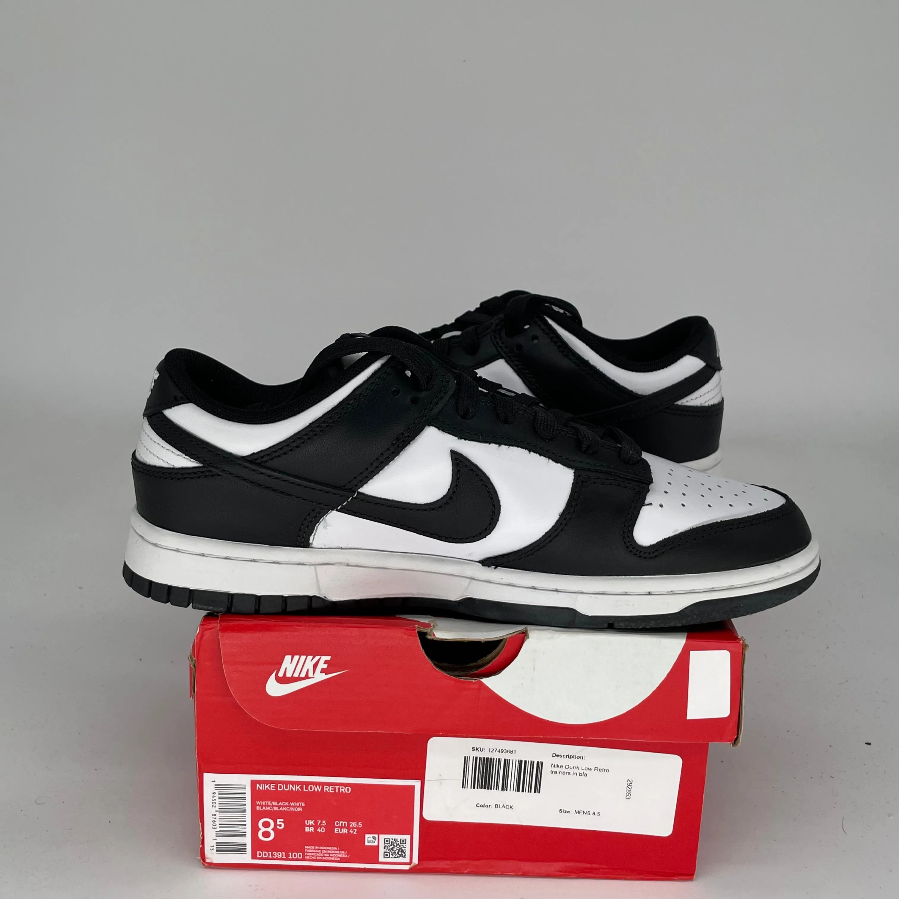 NIKE DUNK LOW PANDA SIZE 8.5 DD1391-100