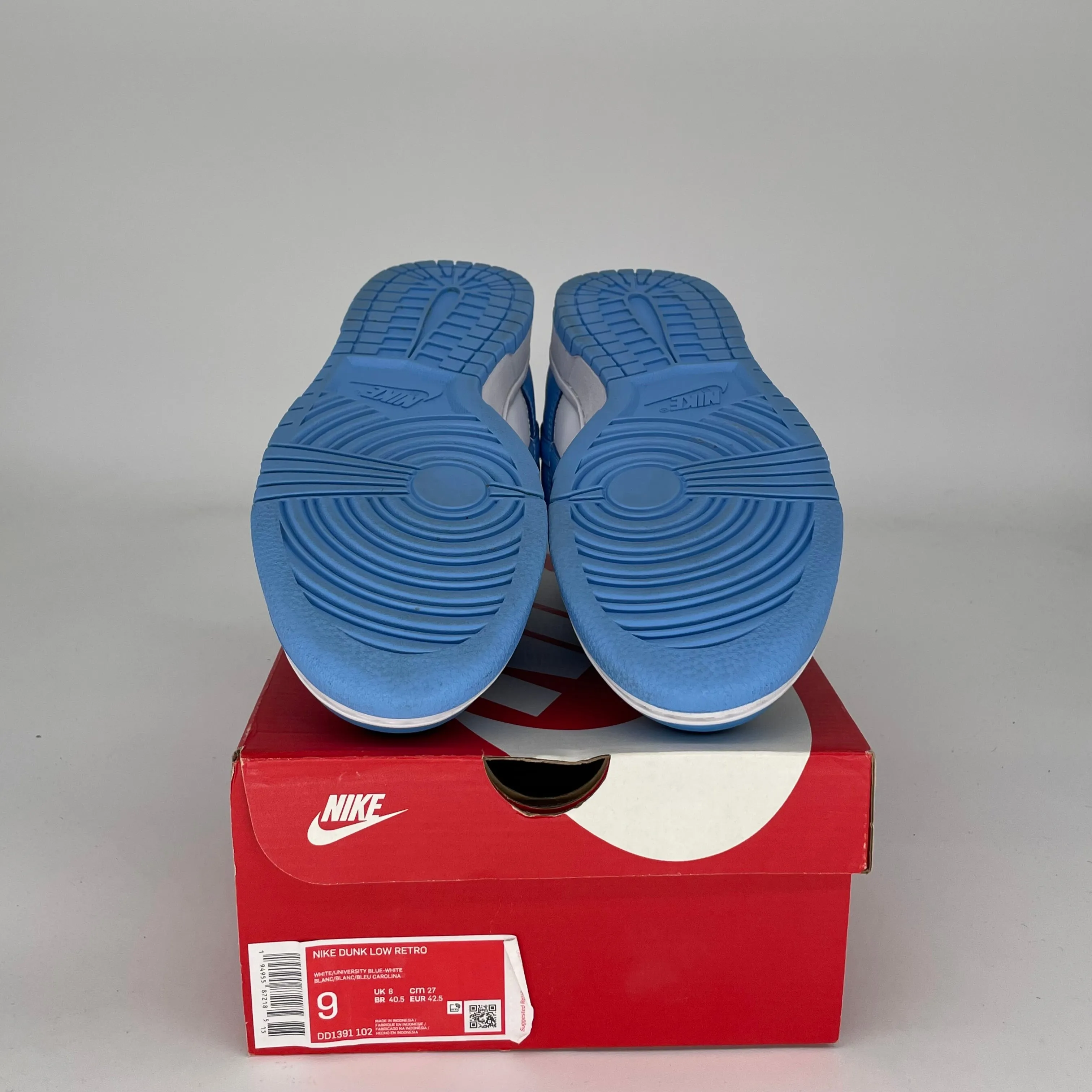 NIKE DUNK LOW UNC SIZE 9 DD1391-102