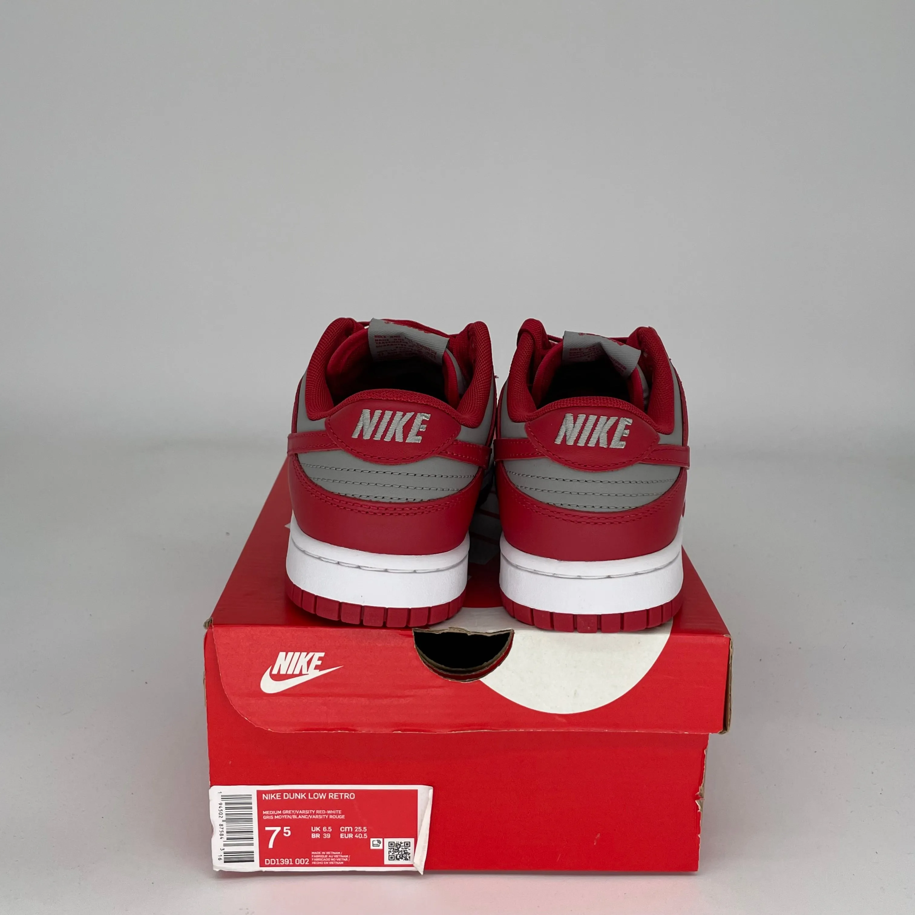NIKE DUNK LOW UNLV SIZE 7.5 DD1391-002