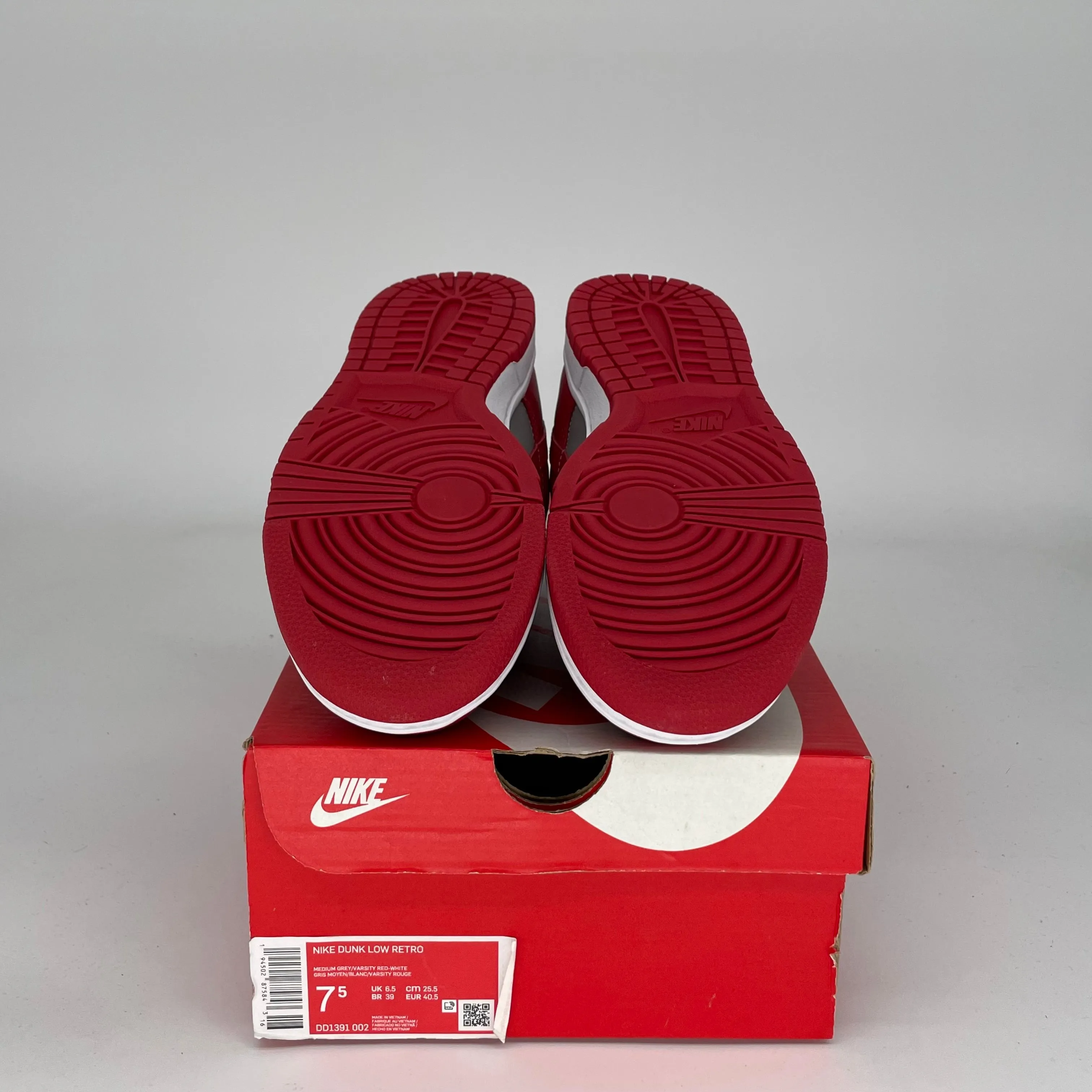 NIKE DUNK LOW UNLV SIZE 7.5 DD1391-002