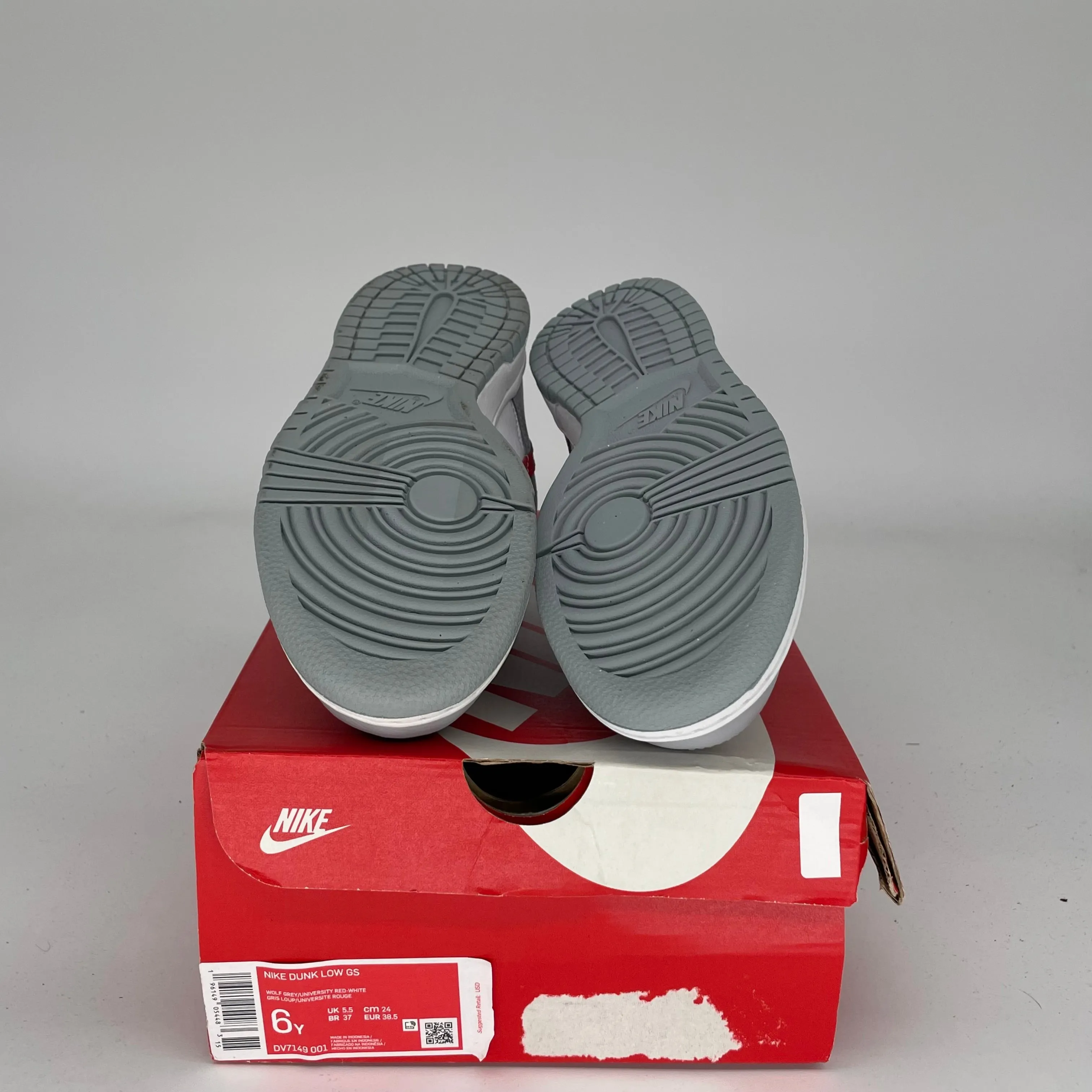 NIKE DUNK LOW WHITE WOLF GREY UNIVERSITY RED SIZE 6Y DV7149-001
