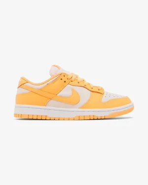 NIKE DUNK LOW WMNS PEACH CREAM