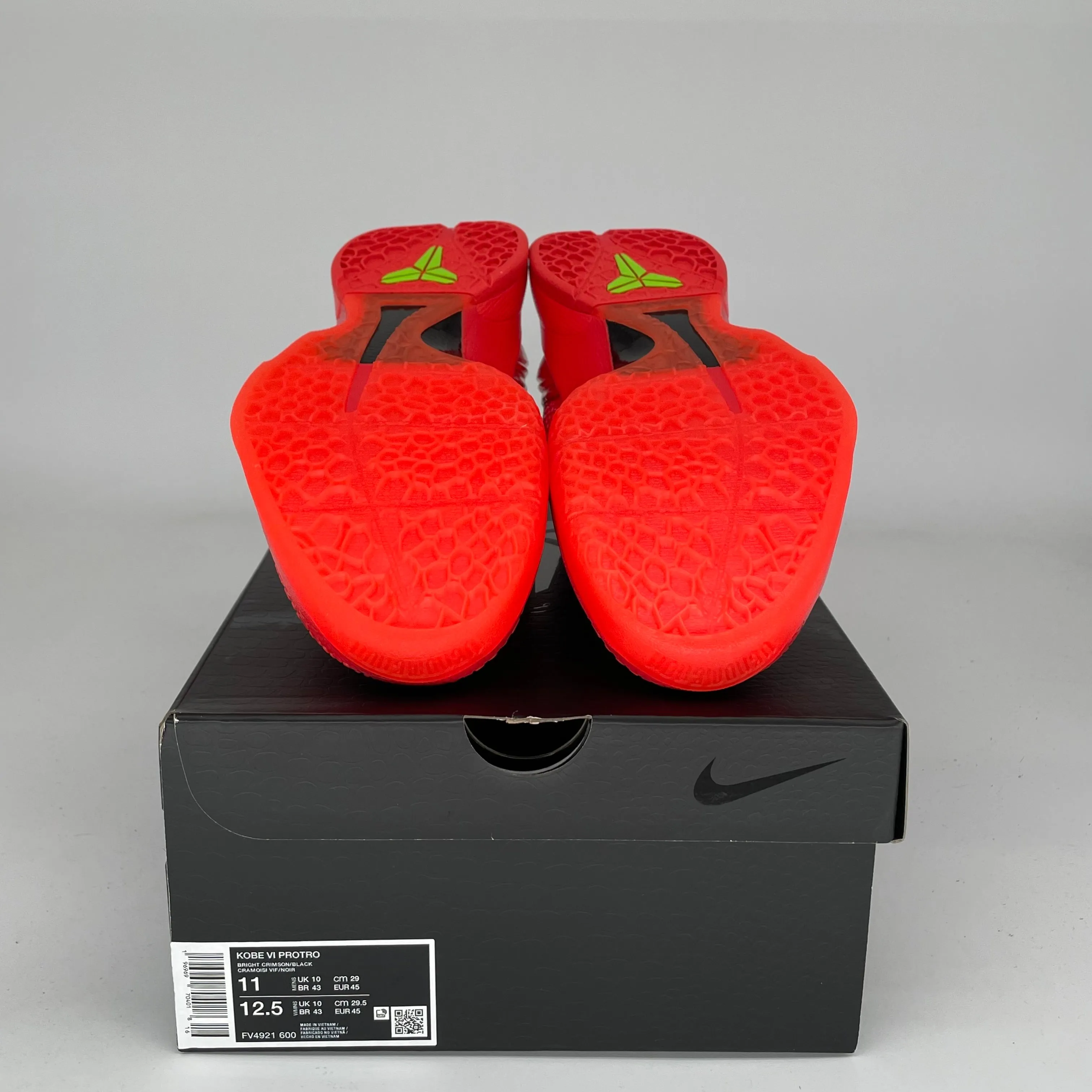 NIKE KOBE 6 PROTRO REVERSE GRINCH SIZE 11 FV4921-600