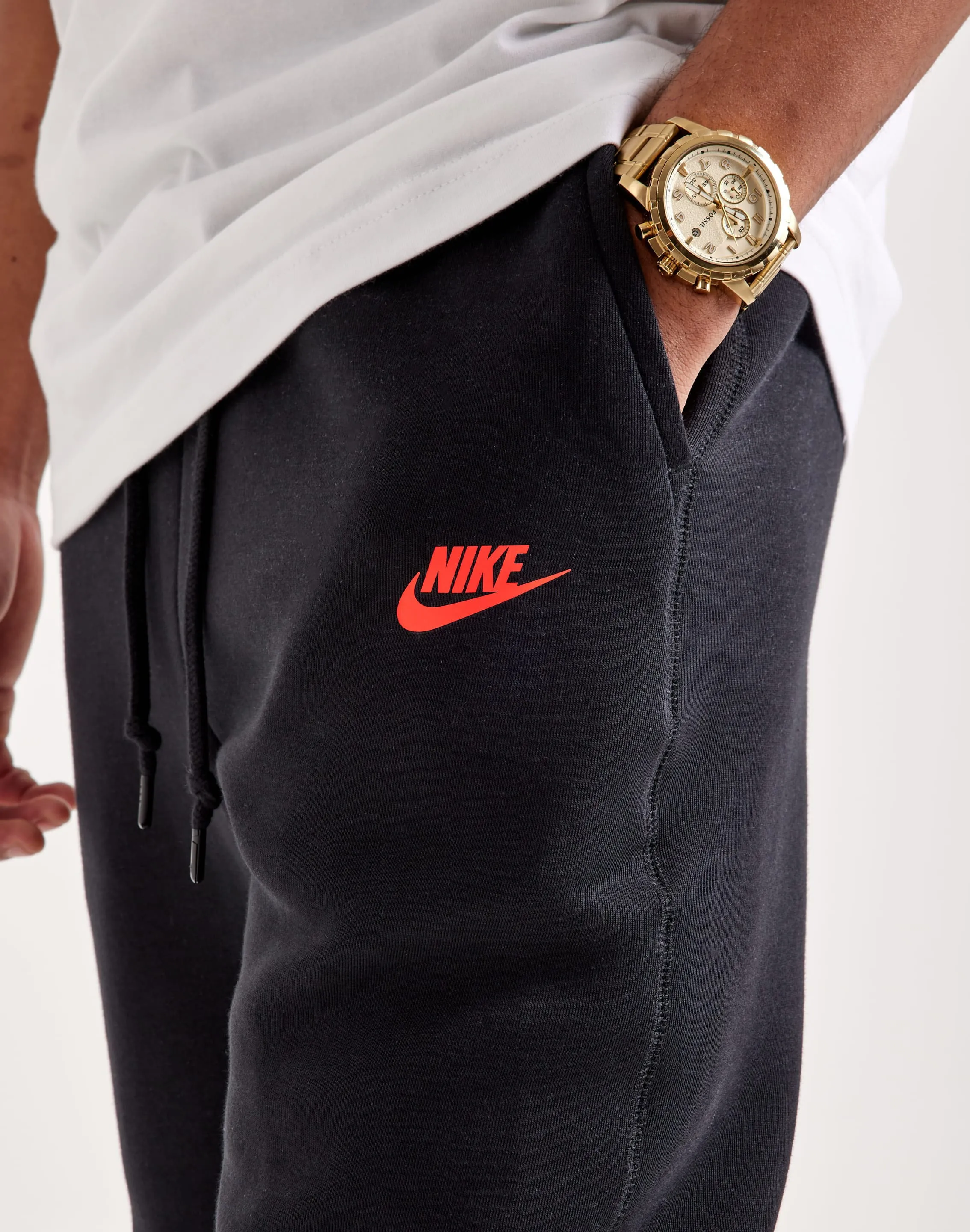 Nike Tech Fleece Slim-Fit Joggers