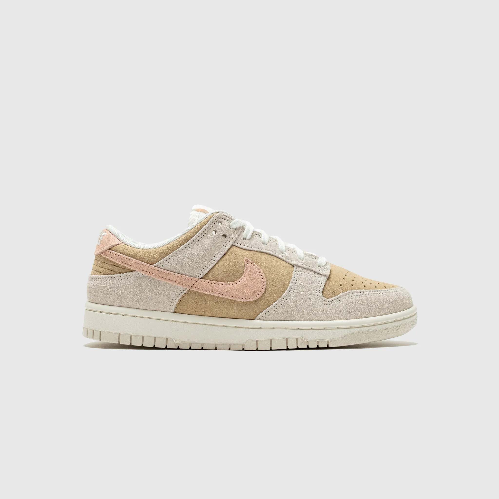 WMNS DUNK LOW "WASHED CORAL"