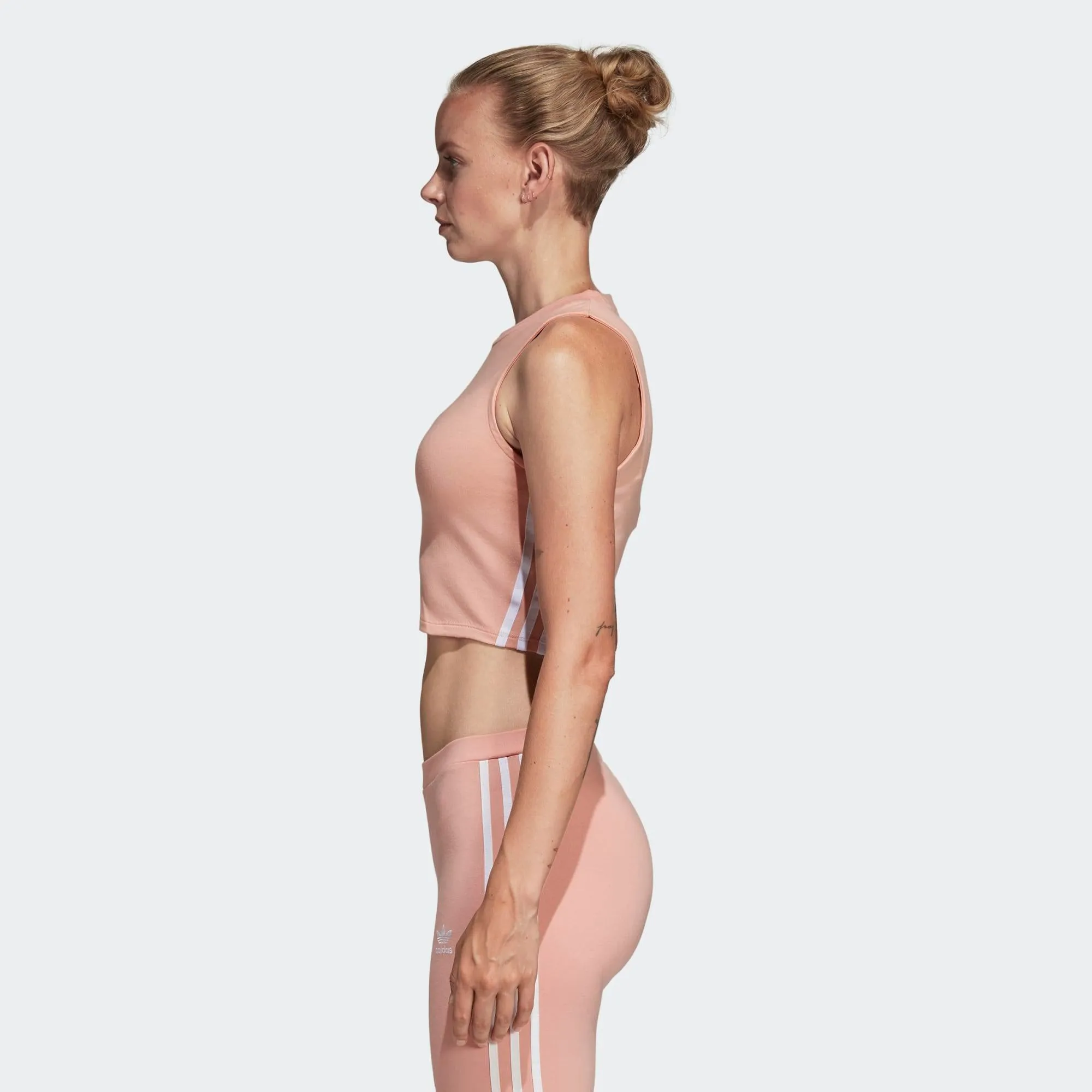 Womens Adidas Originals Crop Top Shirt (Dust Pink)